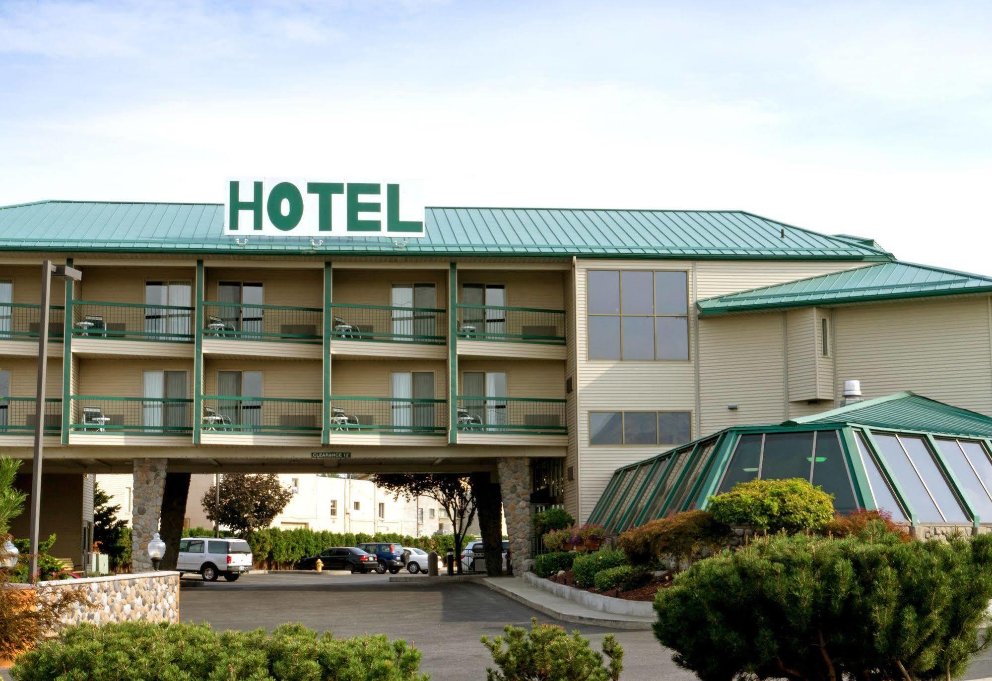 Cedars Inn Wenatchee Kültér fotó